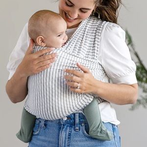 NWOT Solly Baby Natural & Grey Stripe Wrap